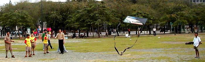 kite workshop bangkok cultural exchange